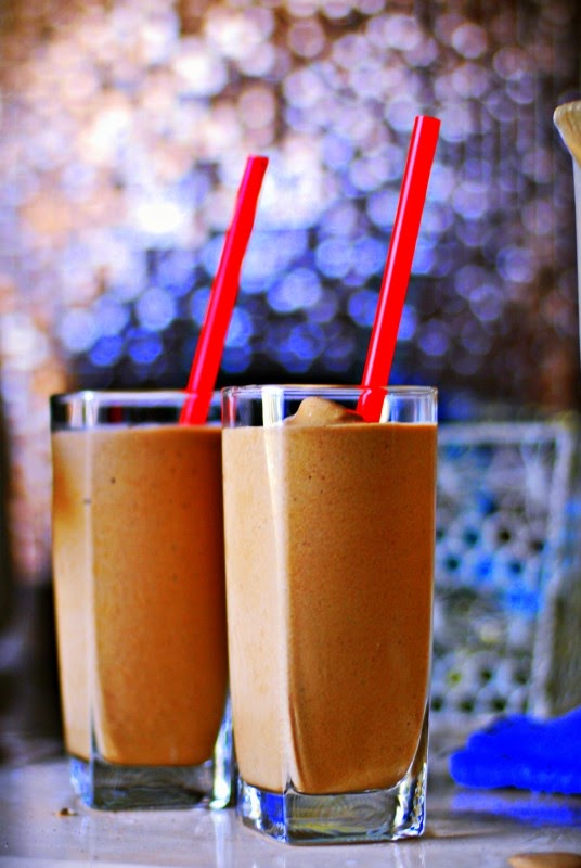 Buttered Up BananaMixed Nut Espresso Smoothie